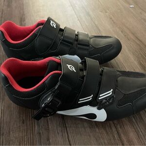 Peloton Offical Cycling Shoes Size 44